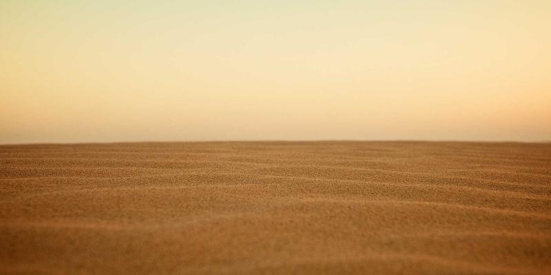 崇尼特技术如何攻克医疗器械微细加工的双重挑战：生物相容性与微米级精度的完美平衡