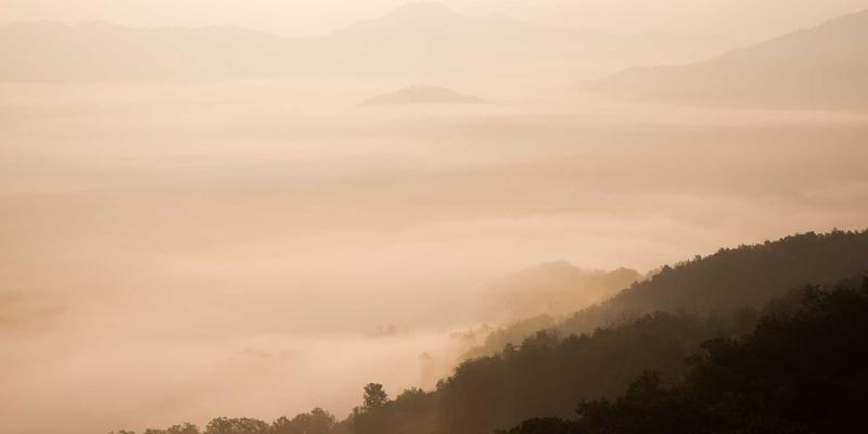 精密制造新引擎：深度解析崇尼特核心技术如何重塑工业解决方案